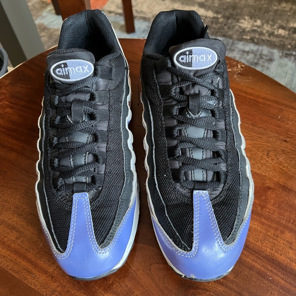 Girls Nike Air Max 95 Black Purple White - Picture 3 of 12